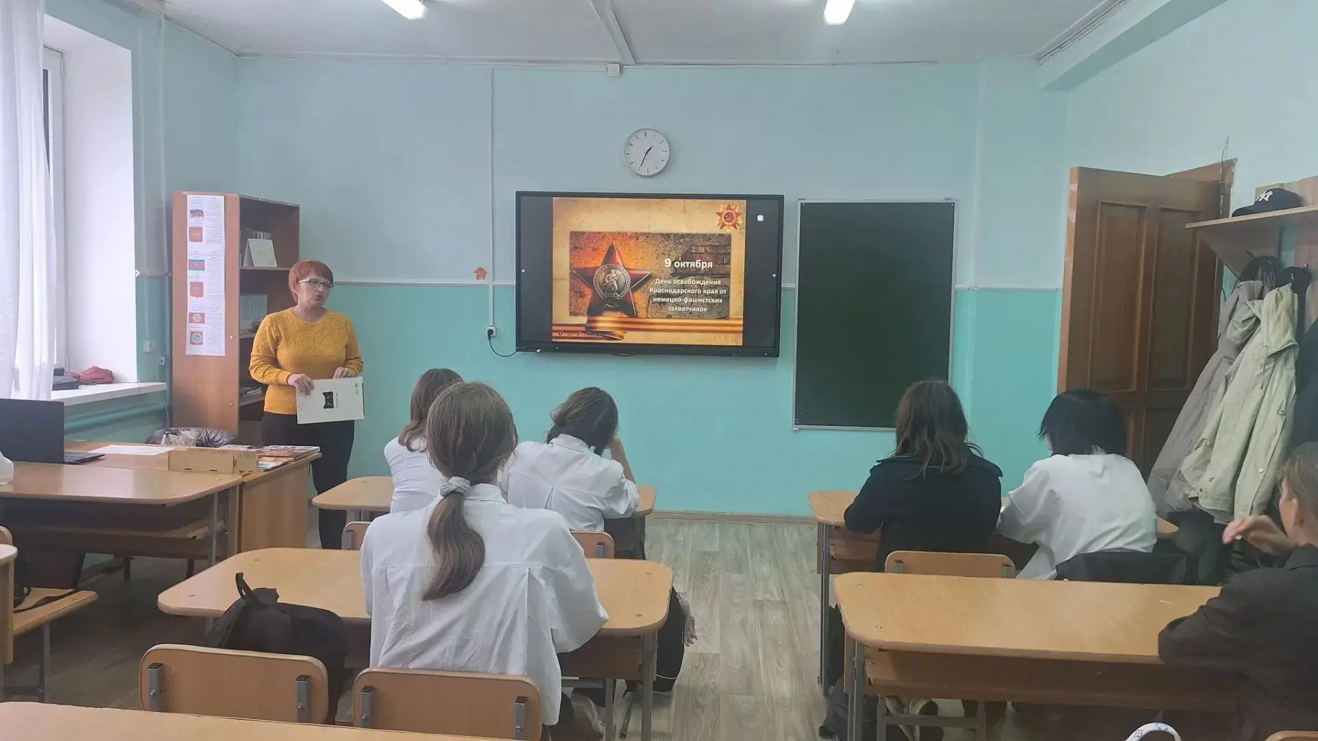 🎖 Урок мужества « Оборона Кавказа» был проведён в 8А  классе. Его цель — познакомить с...