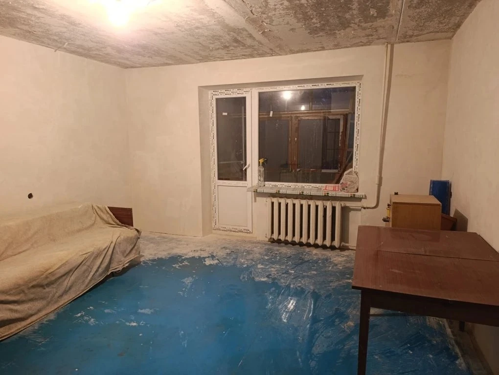 Продам 1-ком. квартиру, 40 м², 3/9 эт. в Горловке, ж/м Солнечный, ул. Шепелева