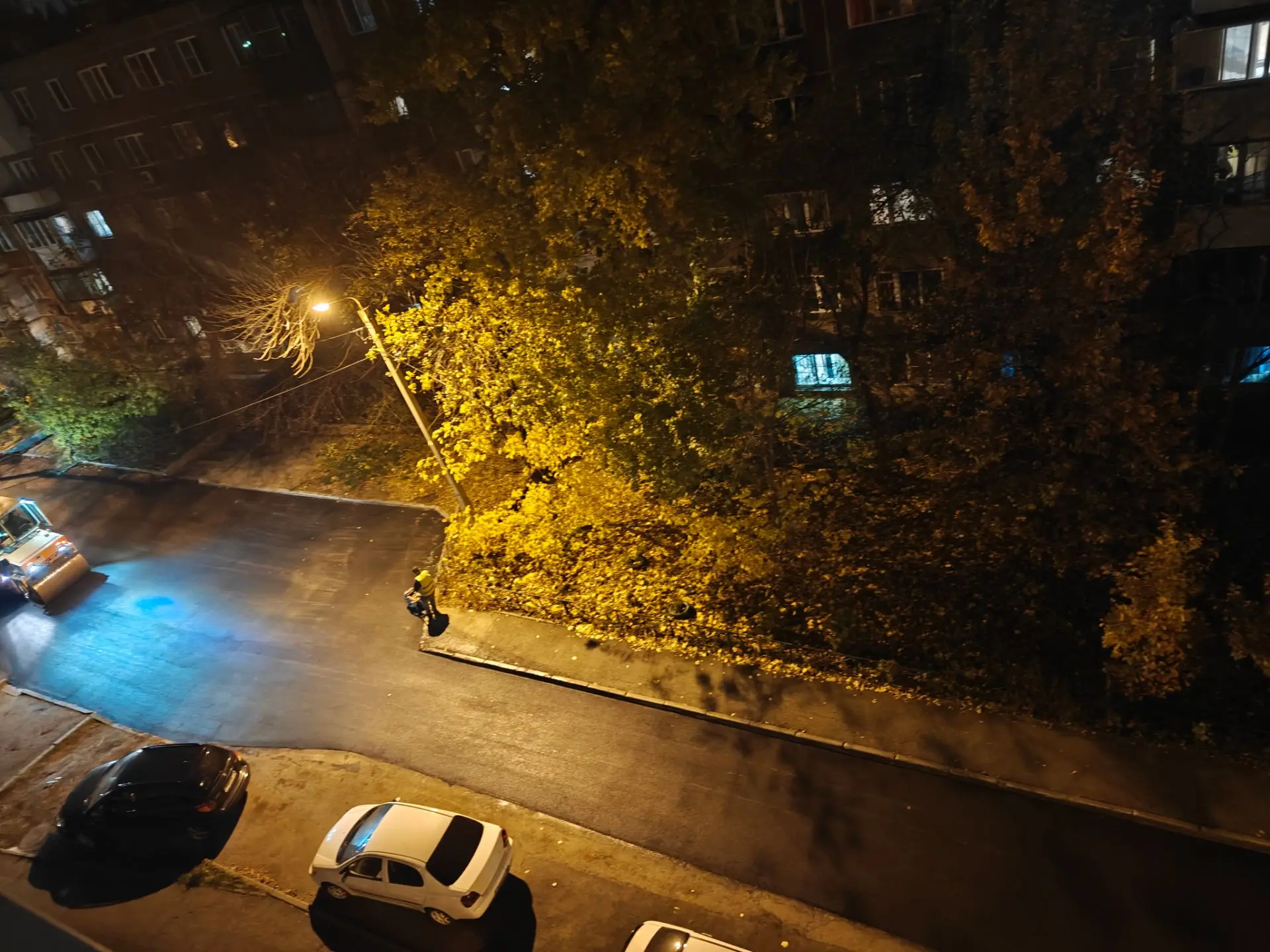 Немного не хватило асфальта, завтра с утра должны доделать