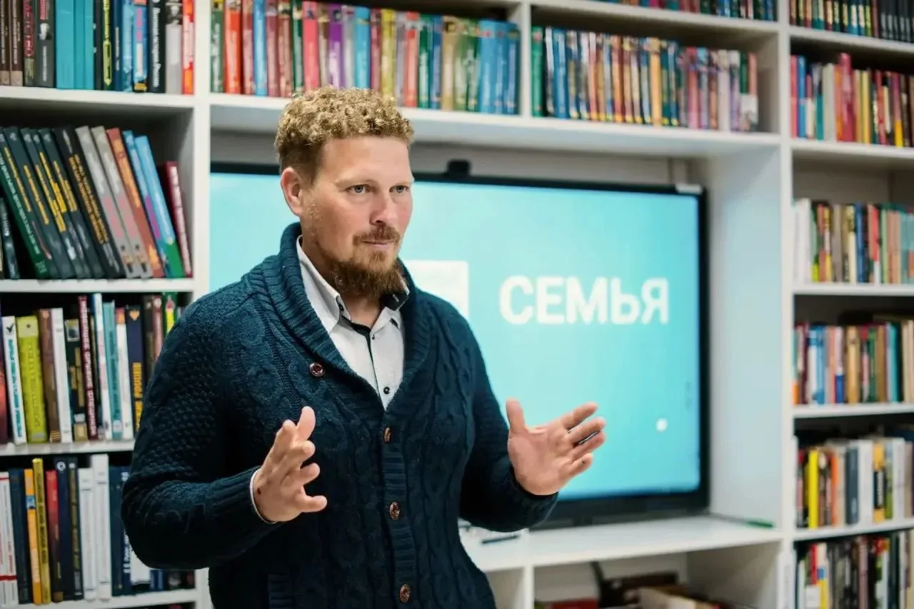 📚 Библиотека, где учат личным примером
