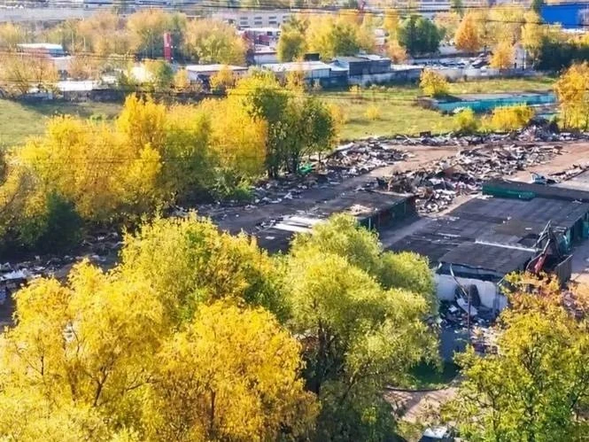 У соседей в Алтуфьево на Корнейчука активно сносят гаражи. Будет бесплатная парковка ил...
