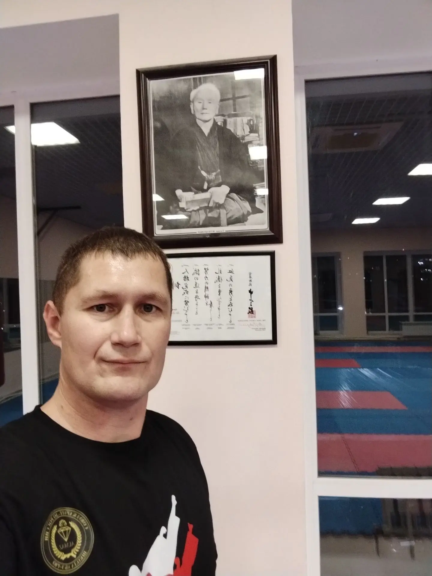 Когда один пришёл на тренировку, тренировку никто не отменял. План выполняем!