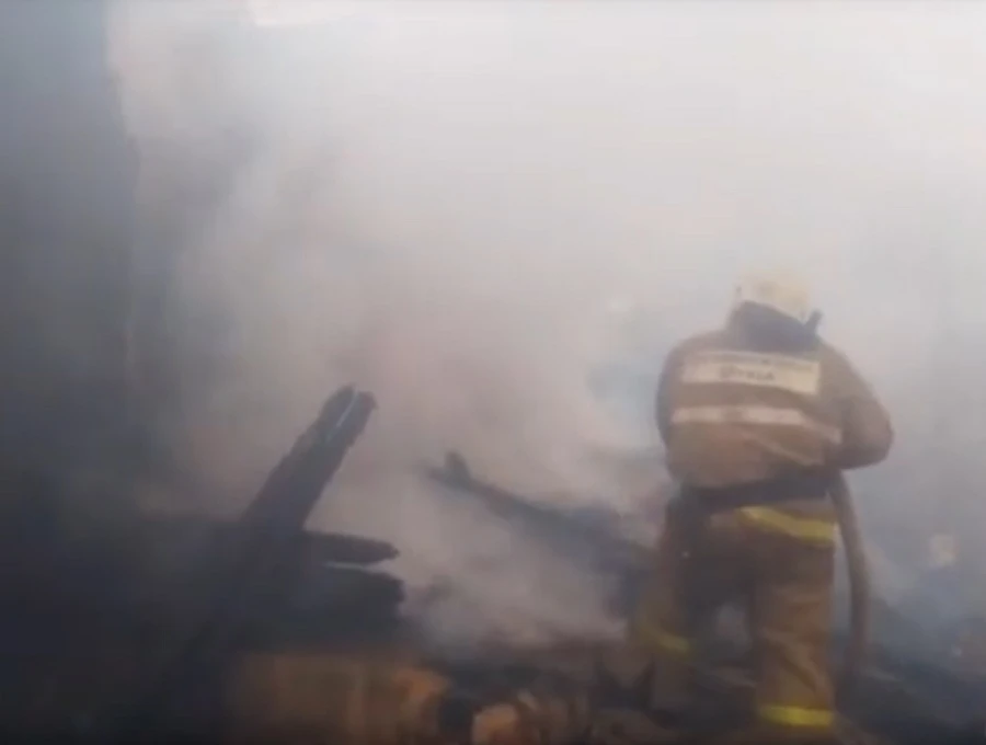 Днем 13 октября пожар вспыхнул в селе Башкатово Обоянского района. Горел дом, в котором...