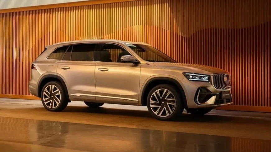 Geely Monjaro EM-i: гибридный кроссовер дебютирует в Европе