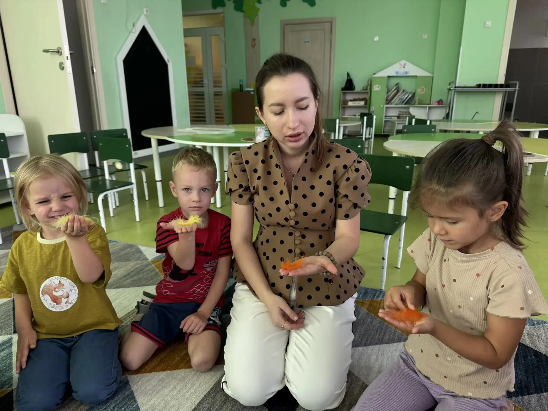 В средней группе №3 «Одуванчики» прошло логопедическое мероприятие, направленное на раз...