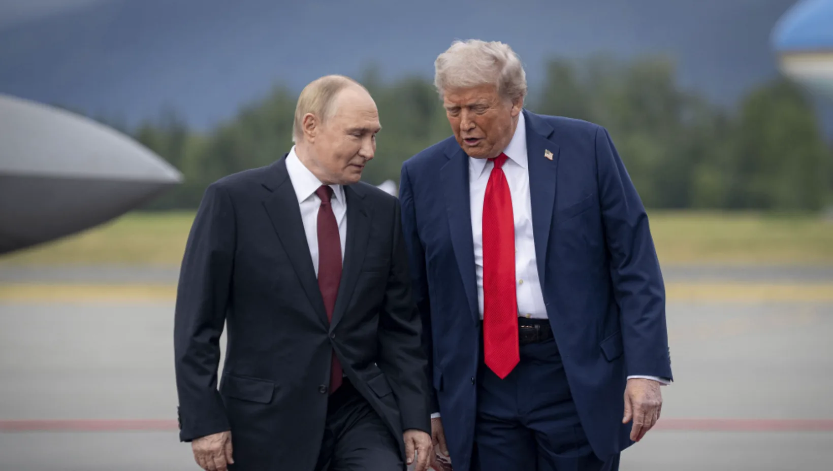 Взаимовыгодная сделка вместо «адских санкций»: о чем договорились Путин и Трамп