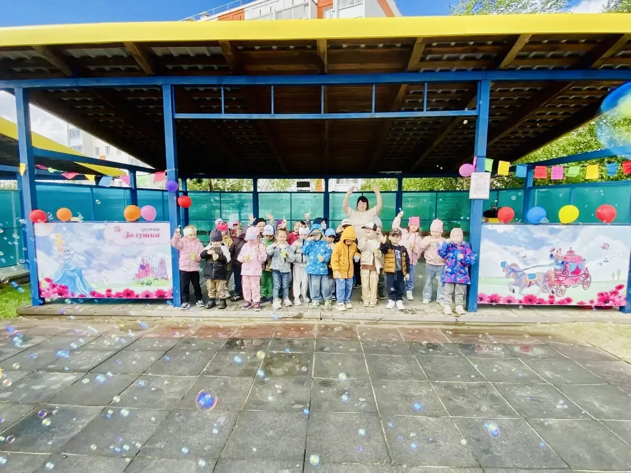 🎈 Ребята из группы Золушка замечательно провели День защиты детей, даже дождик не поме...