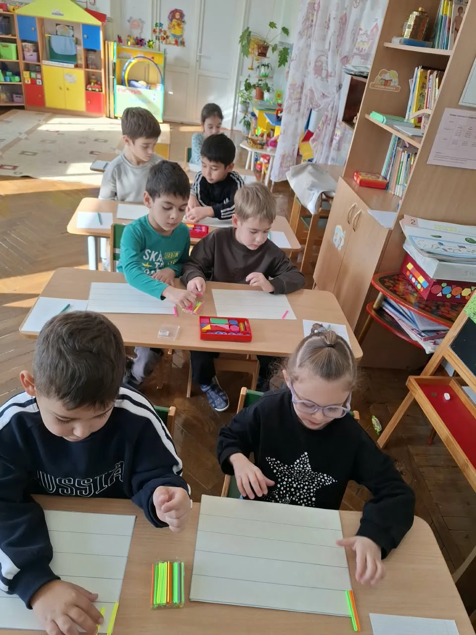 📚 ФЭМП в подготовительной группе: изучаем число 8!