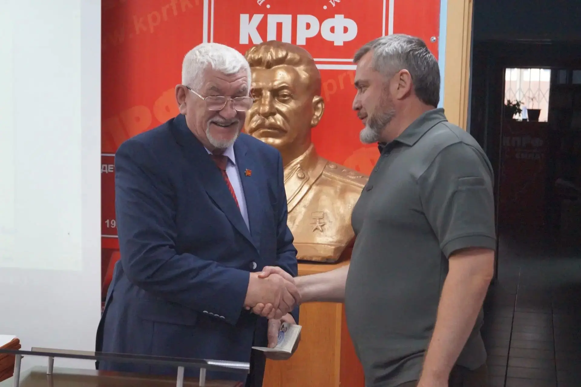 ГЕНДИРЕКТОР МЕЖДУНАРОДНОГО АЭРОПОРТА АБАКАН ВЫБРАЛ КПРФ