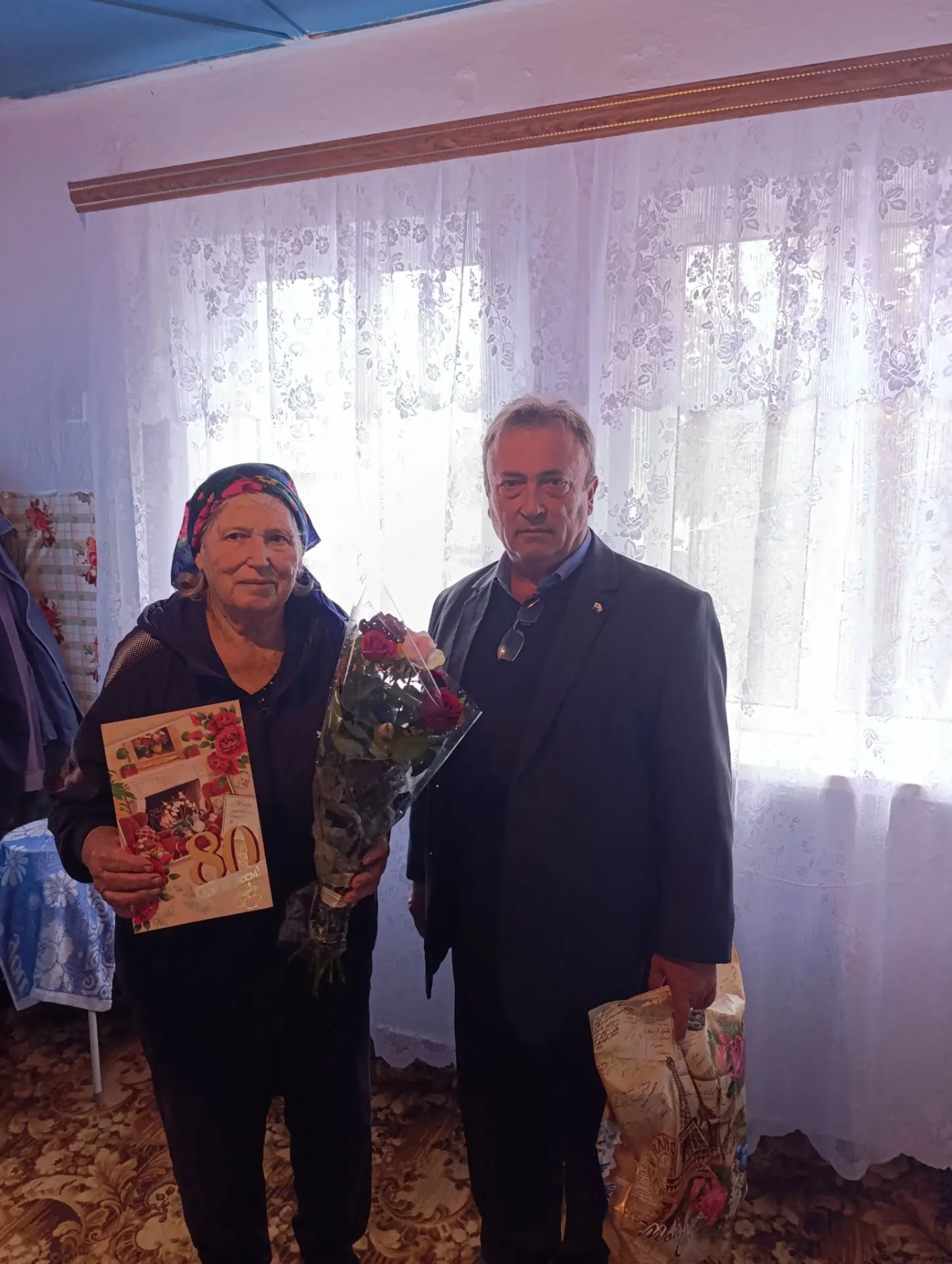 Сегодня житель х.Курский Саенко  Светлана Николаевна встречает свой 80 летний юбилей!