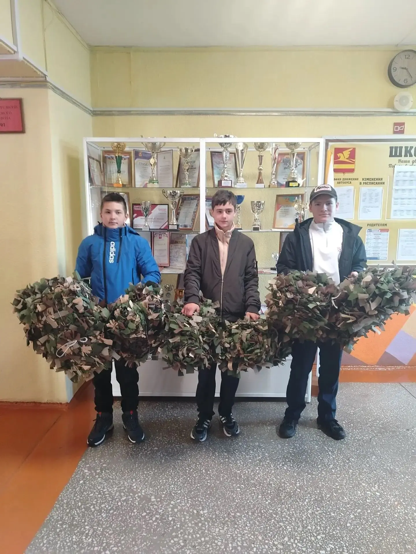 Волонтёрский Штаб МАОУ "СОШ №13" продолжает свою работу!  Каждое утро в Штабе кипит раб...