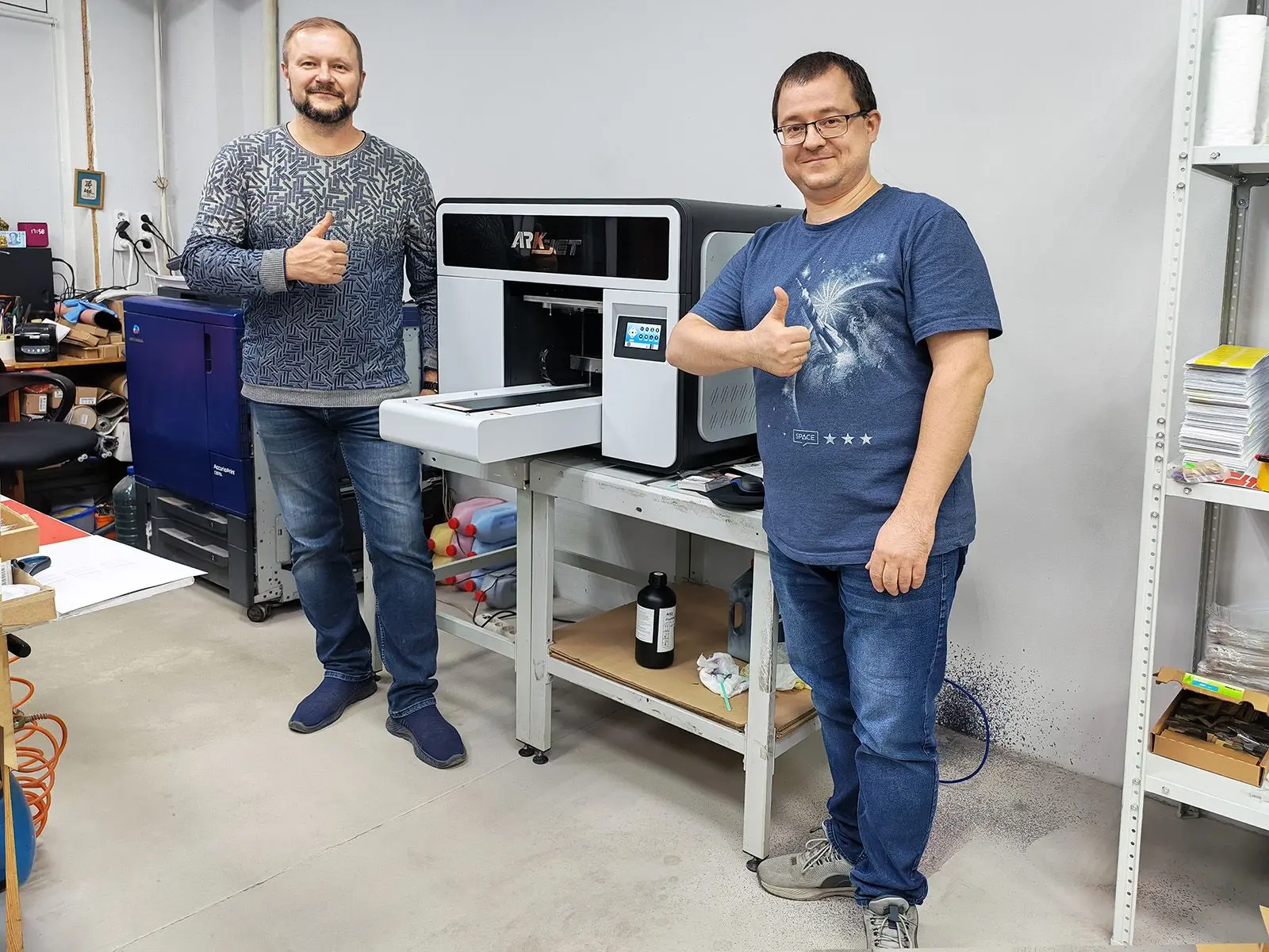 Компактный настольный УФ-принтер ARK-JET UV 2942 для решения очень непростых технологич...
