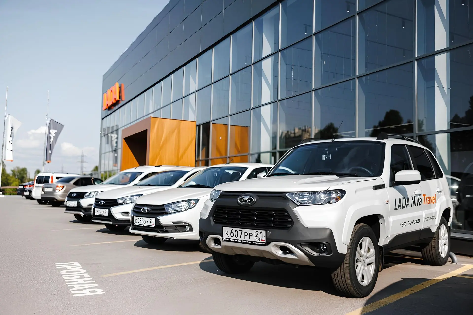 🇷🇺 Продажи новых авто снизились на 6,2%