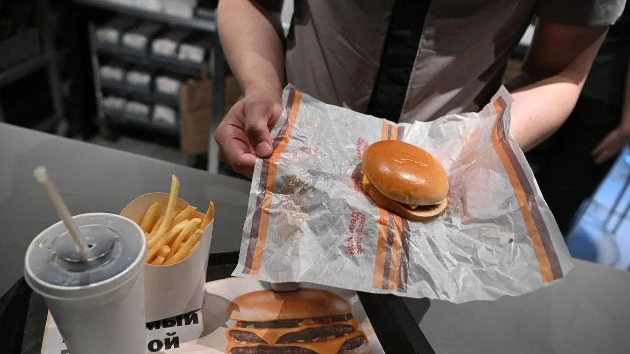 🍔 Первый чизбургер со Знаком качества появился в России
