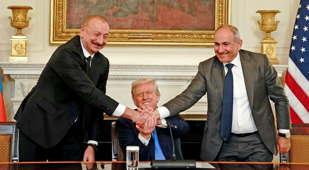 И ТРАМПУ НУЖНА ПРЕМИЯ...