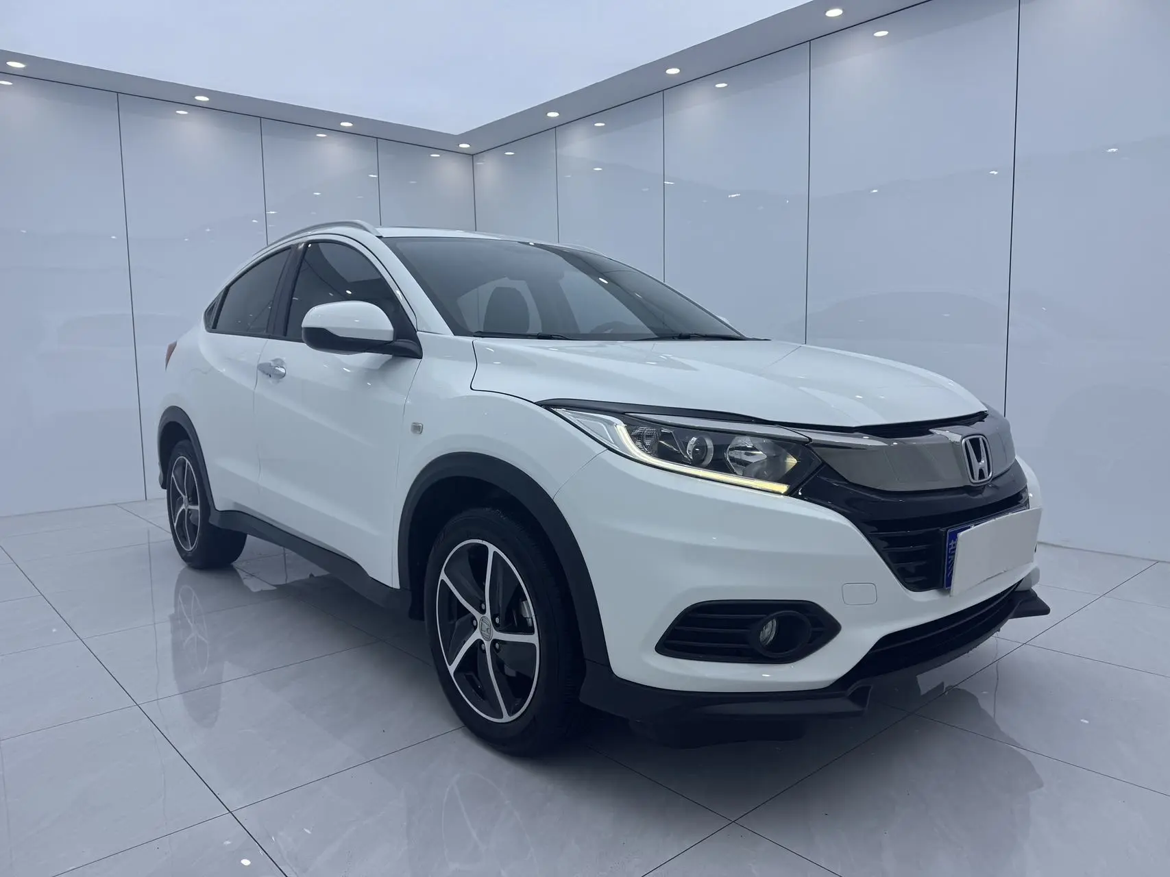 Honda Vezel Binzhi 1.5LCVT Fantasy Night Pioneer Edition