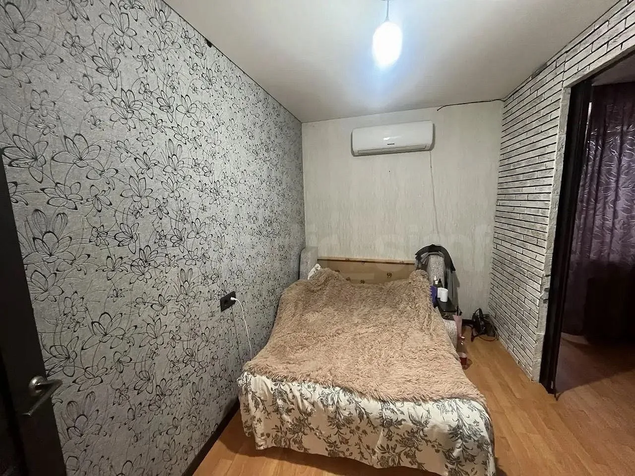 2 комнатная квартира улица Мате Залки, район Автовокзала. Площадь 40м2, смежные комнаты...