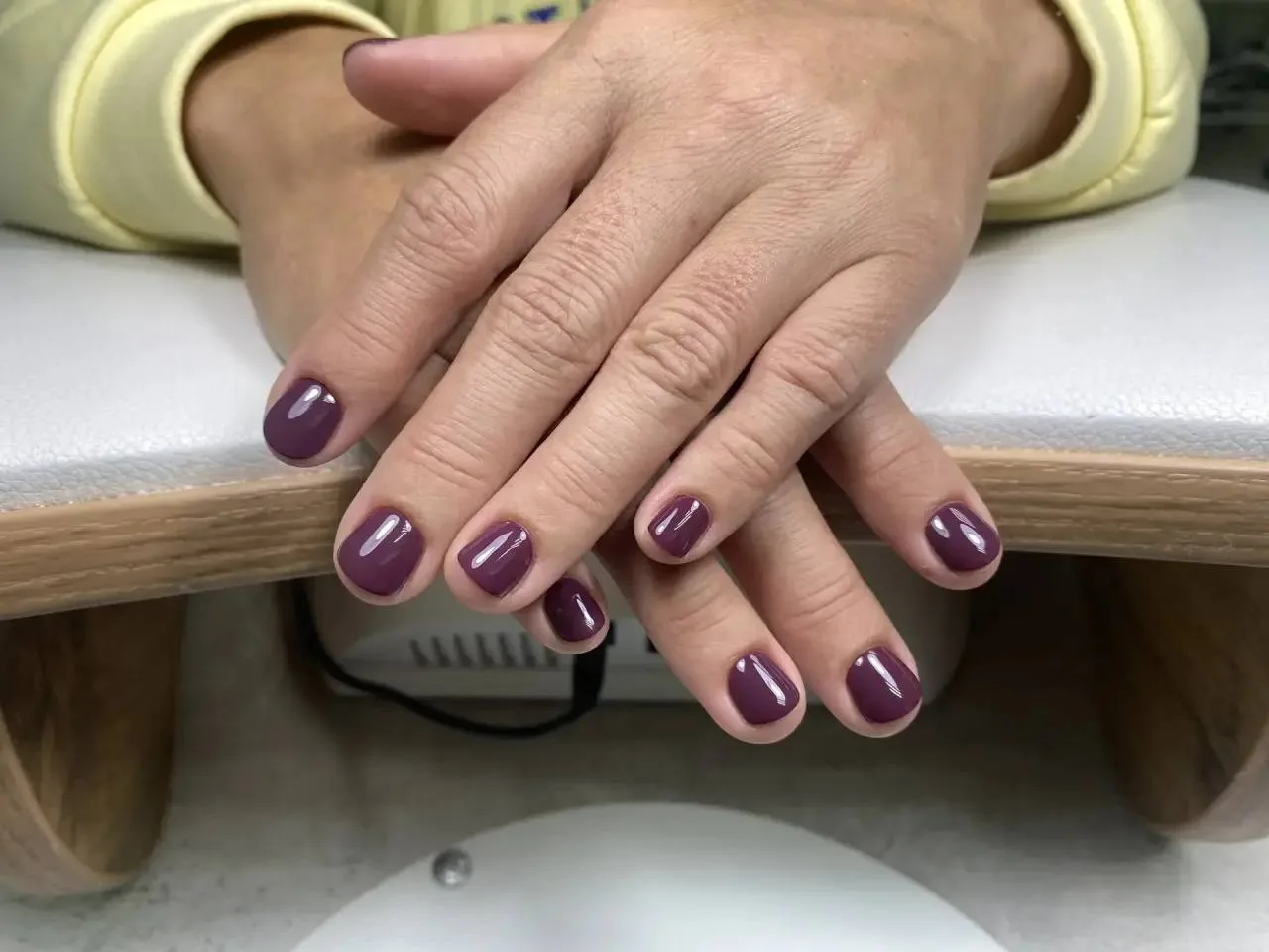 ✨ Завтра — последний день записи к Аделине по цене модели! 💅