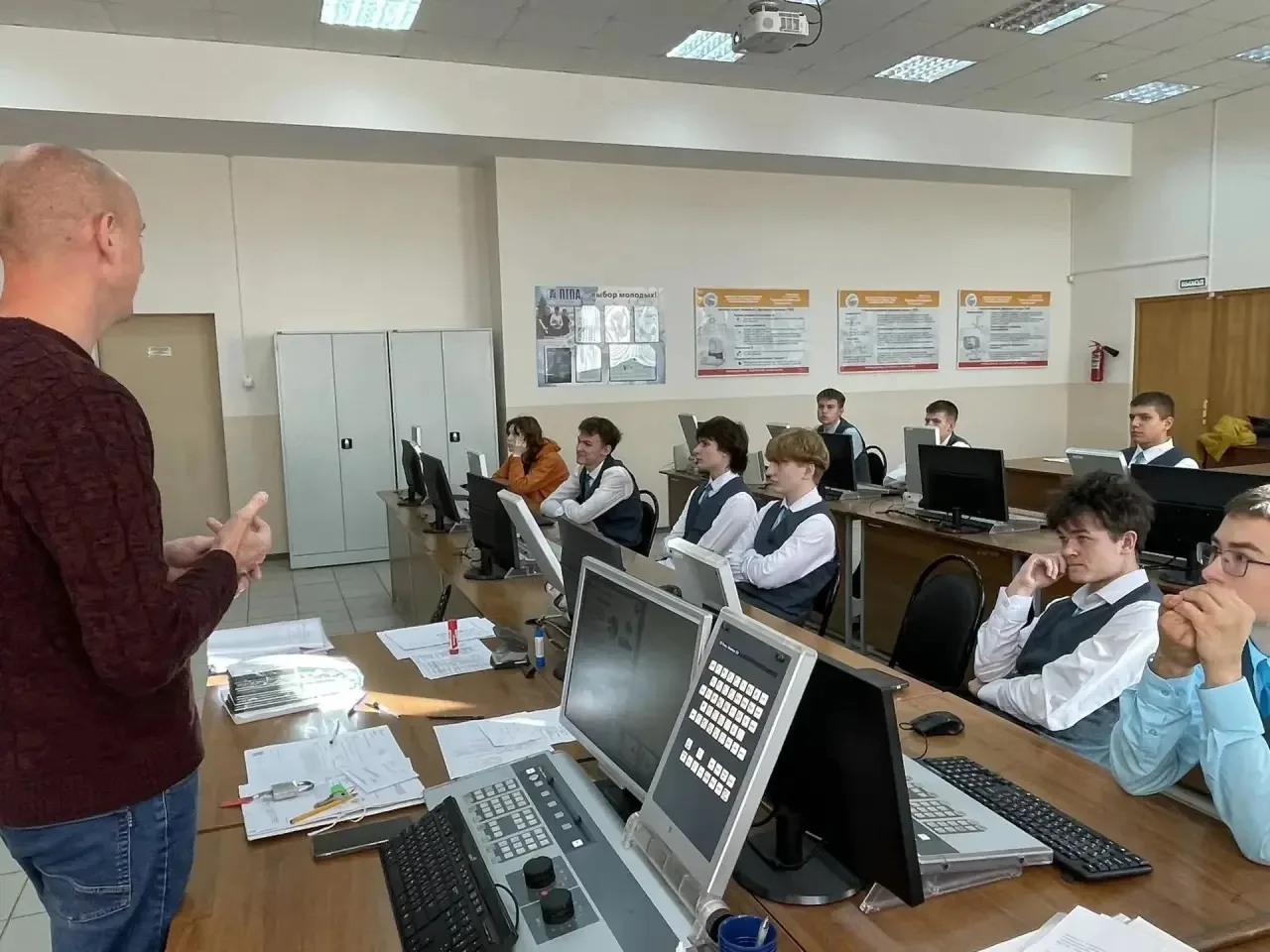 10А принял участие в профессиональных пробах по проекту «Билет в будущее».