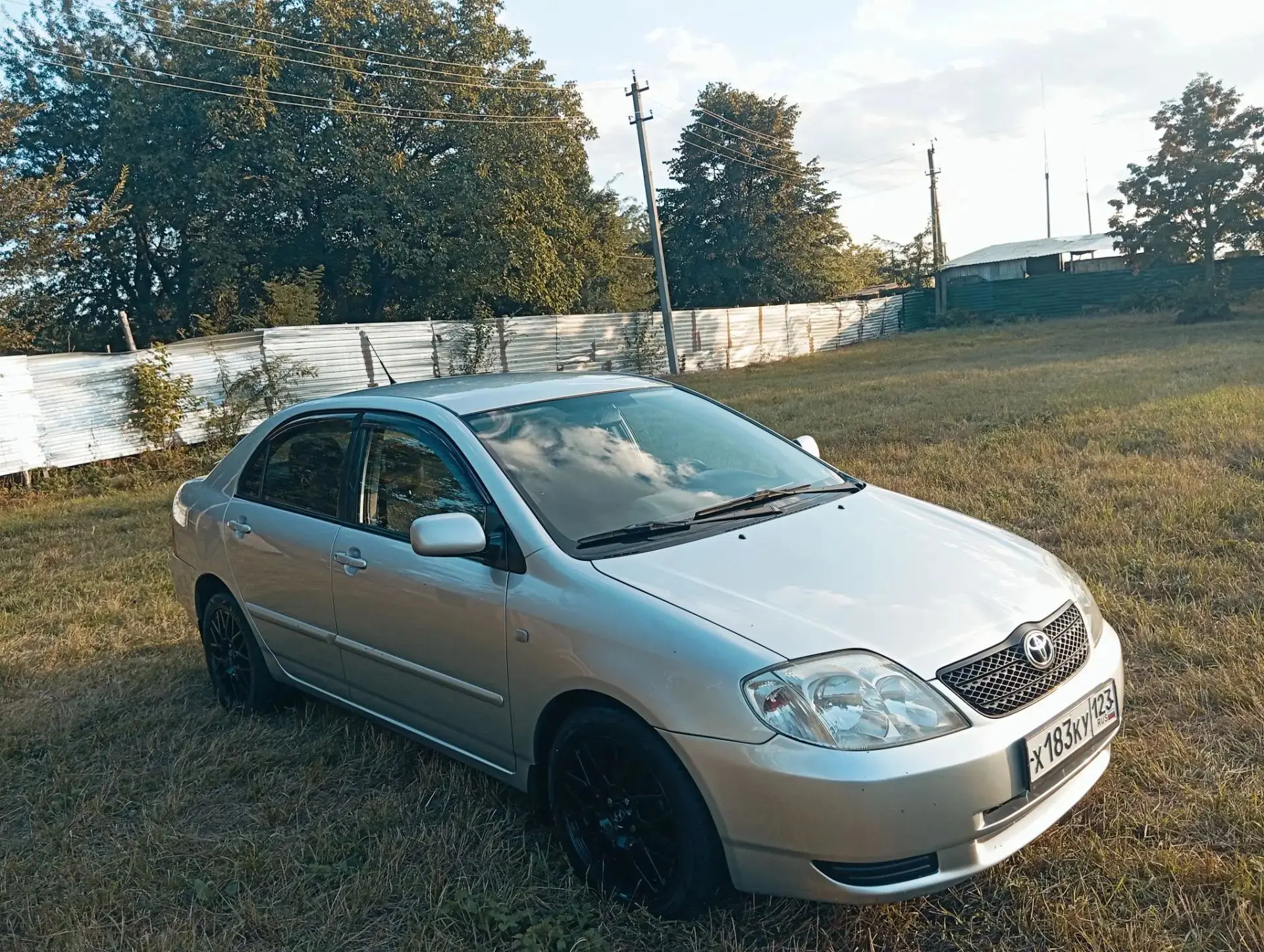 Авто в отличном состоянии, вложений не требует, 2005 год, автомат, пробег 226 тыс,