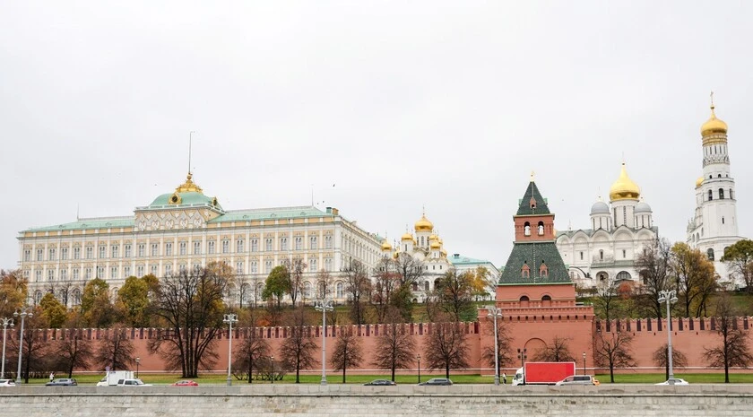 Москва подумает, когда можно возобновить переговоры по Украине, сорванные Киевом — Ушаков