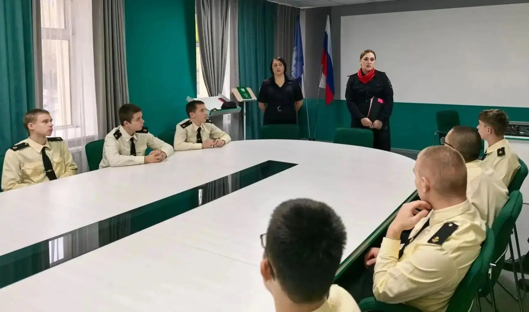 📆Сегодня, в рамках регионального месячника медиабезопасности в системе образования Том...