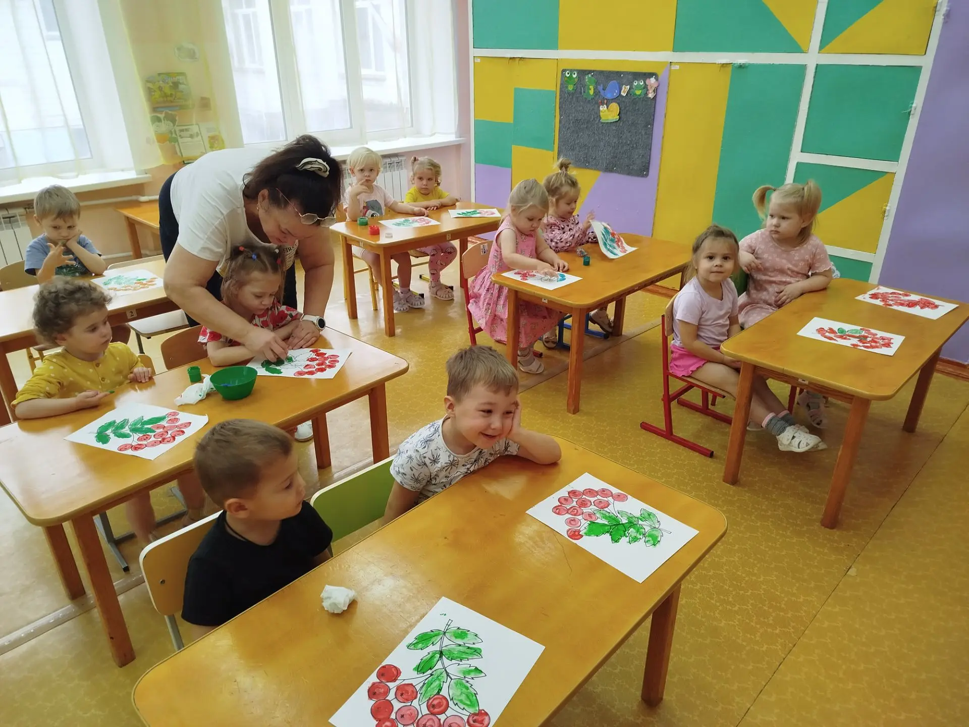 ✂️ «Умелые ручки» в действии: первые шедевры уже готовы!