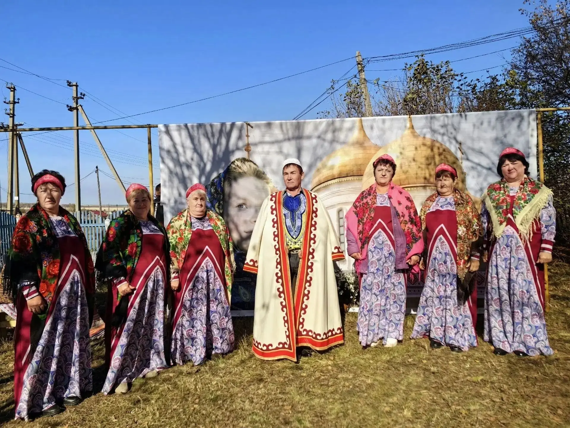 Столетний юбилей деревни Бальза отметили по-особенному — праздник «Здравствуйте, односе...