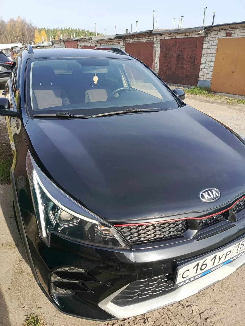 Продам личный автомобиль Kia Rio x декабрь 2020г 1 собственник.