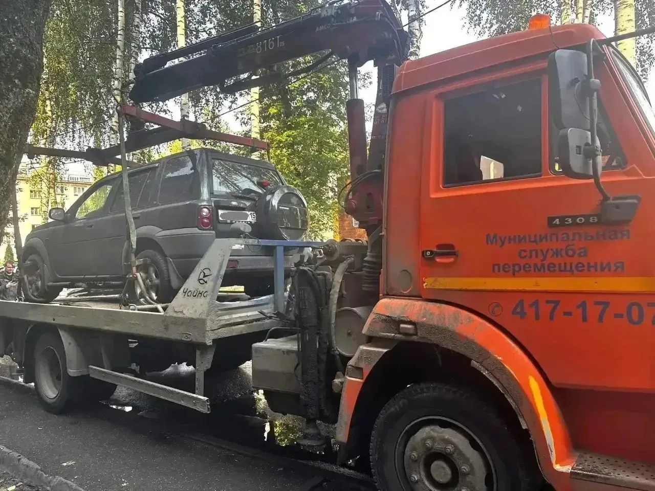 🚗 149 бесхозных автомобилей убрали с улиц Автозаводского района с начала года