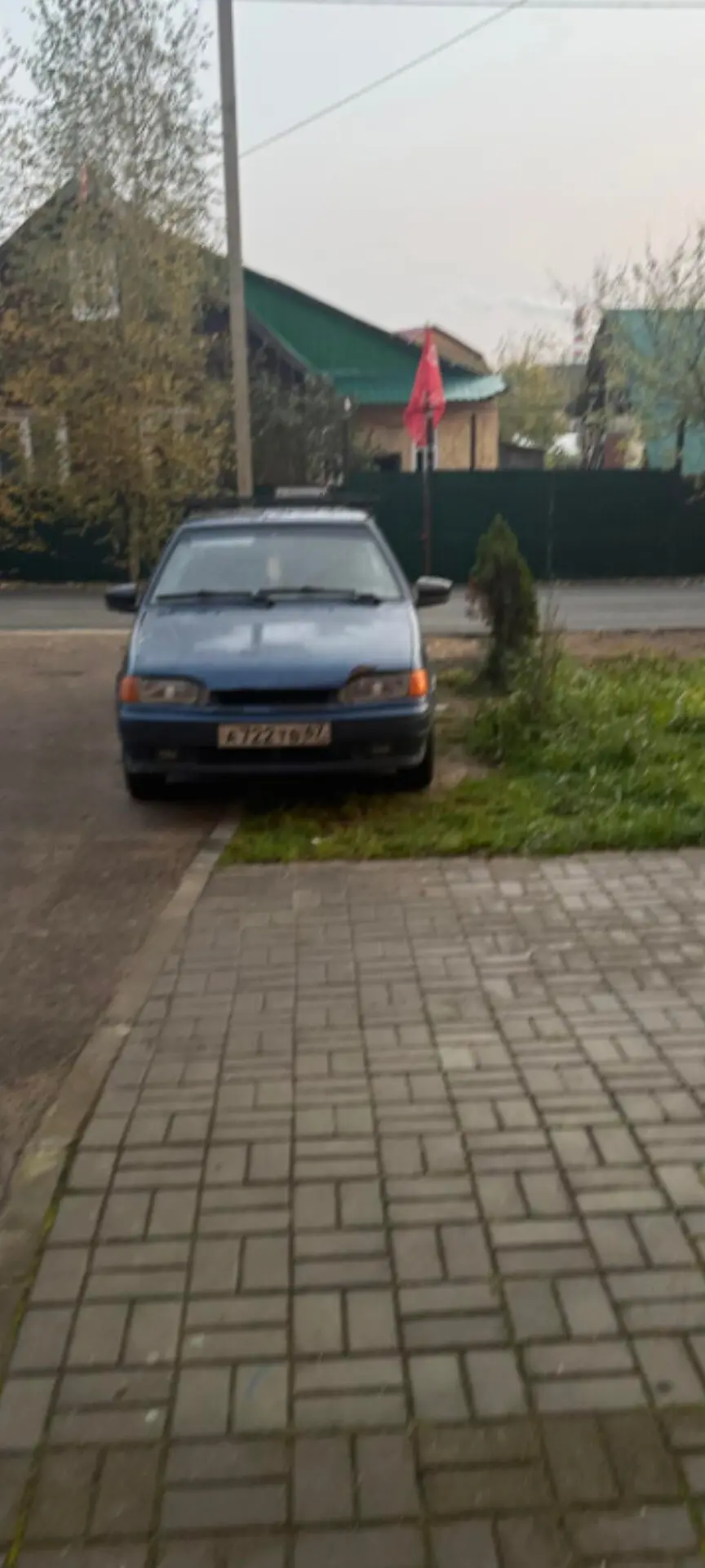 😫 Улица Ползунова в Вязьме: парковка без правил! 🚙