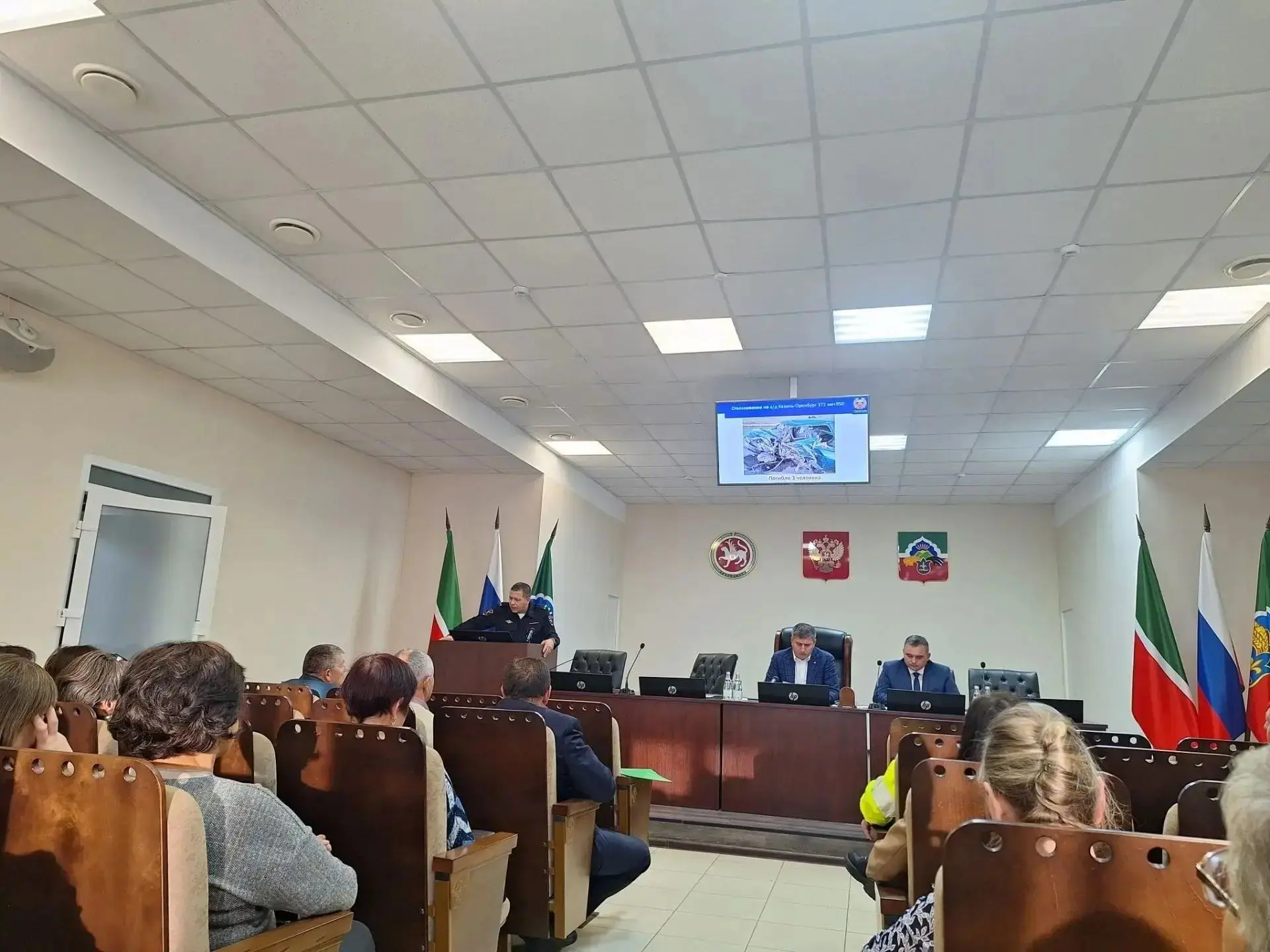 🚦 В Бавлинском районе обсудили безопасность на дорогах
