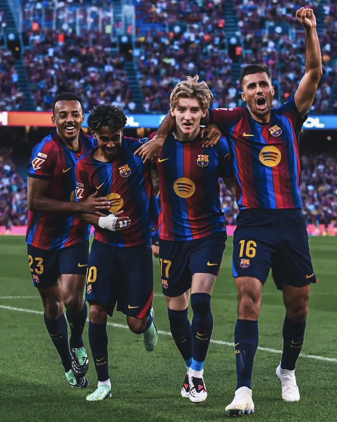 💙❤ «Барса» оформила 23‑ю домашнюю победу подряд в Ла Лиге