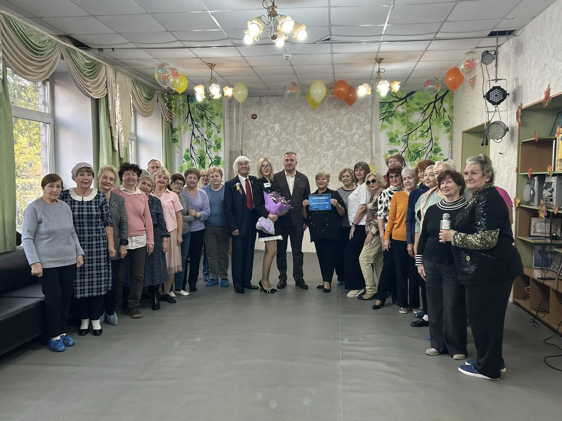 Встретился с членами клуба Активное долголетие в Железнодорожном