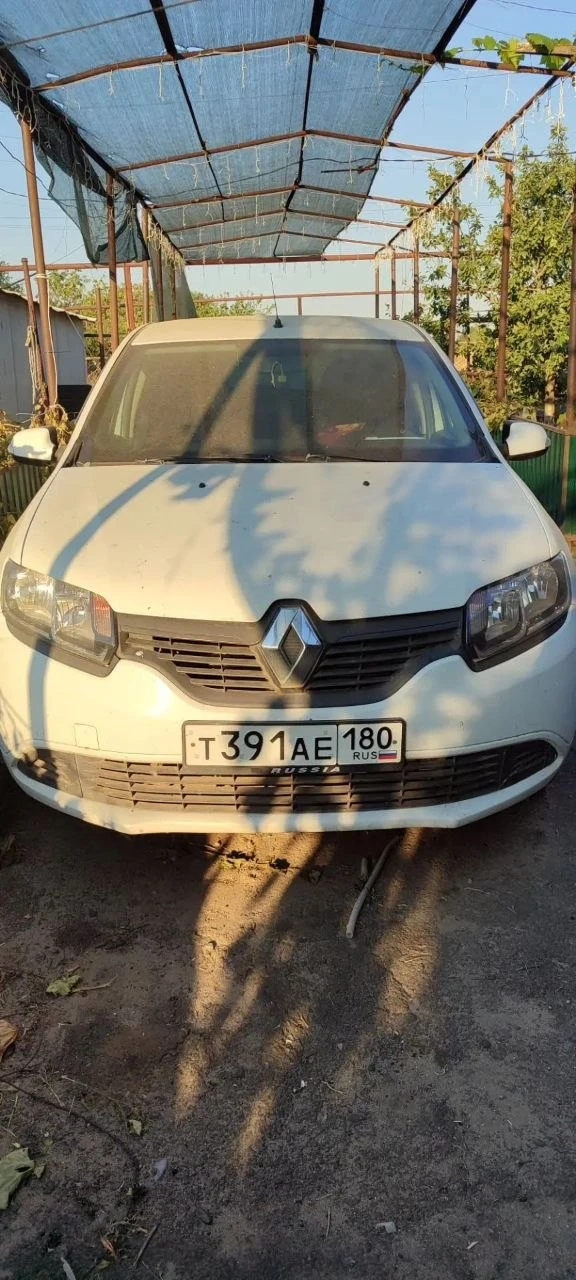 Продам   Renault Sandero 2016. Не хозяин. 550 тыс. +79493117504 Роман.