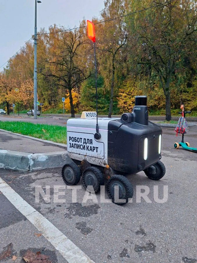В Зеленограде сегодня снова заметили роботов «Яндекса»: их видели на улице Андреевка, в...