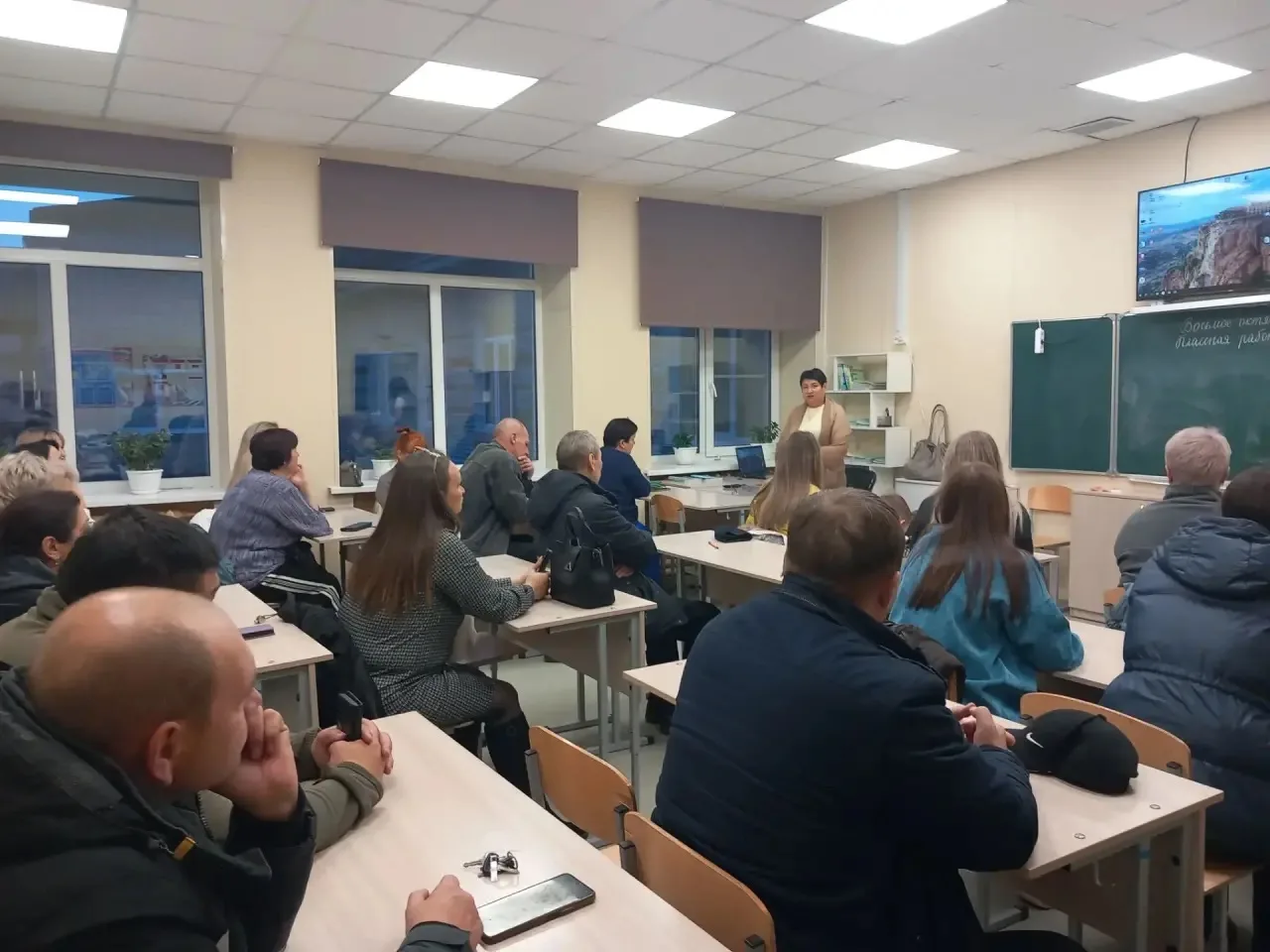 Впереди — важный этап: в нашем лицее прошло общее родительское собрание для выпускников