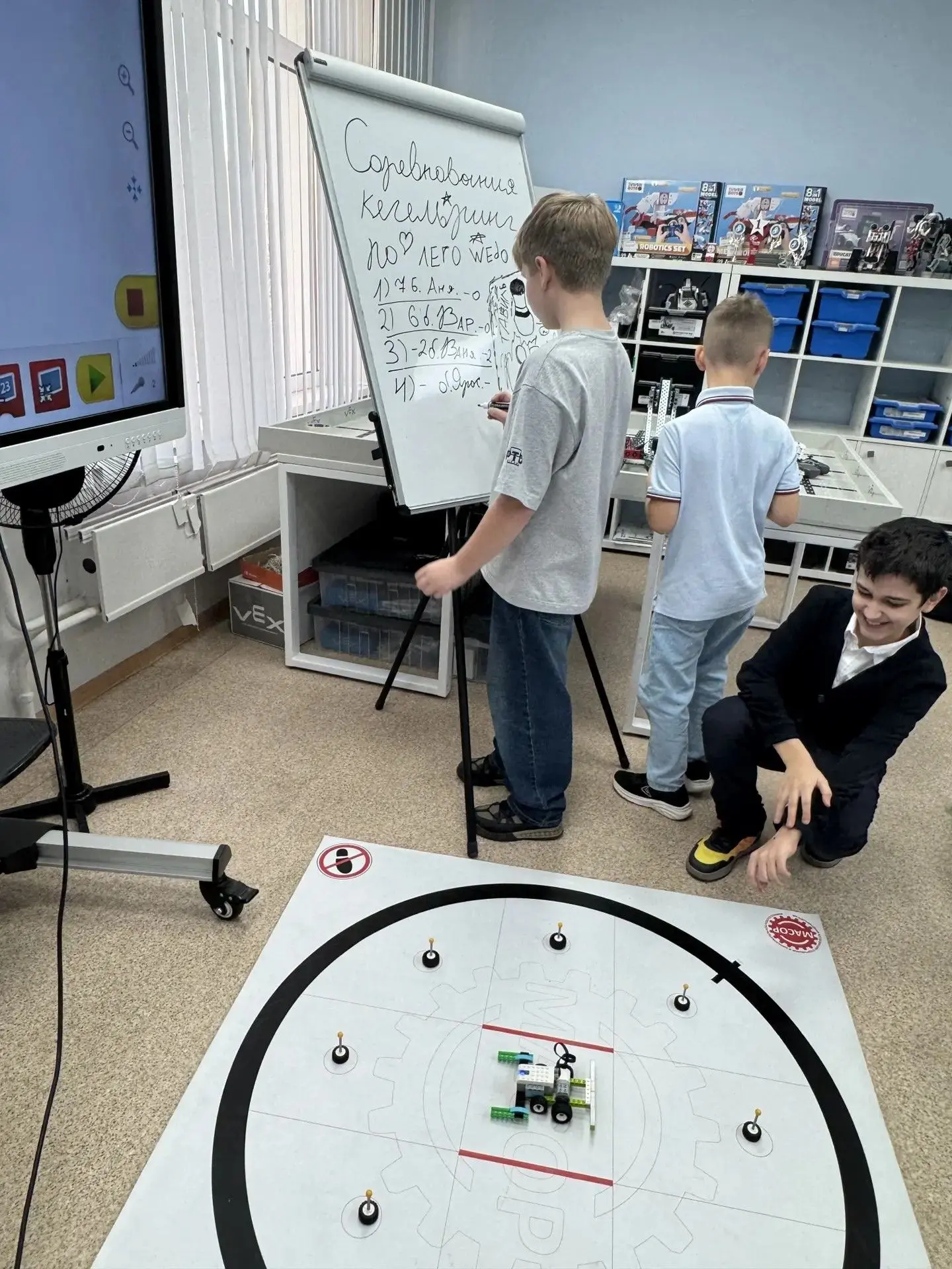 🔥На программе "Олимпиадное Lego WeDo" жизнь бьёт ключом!