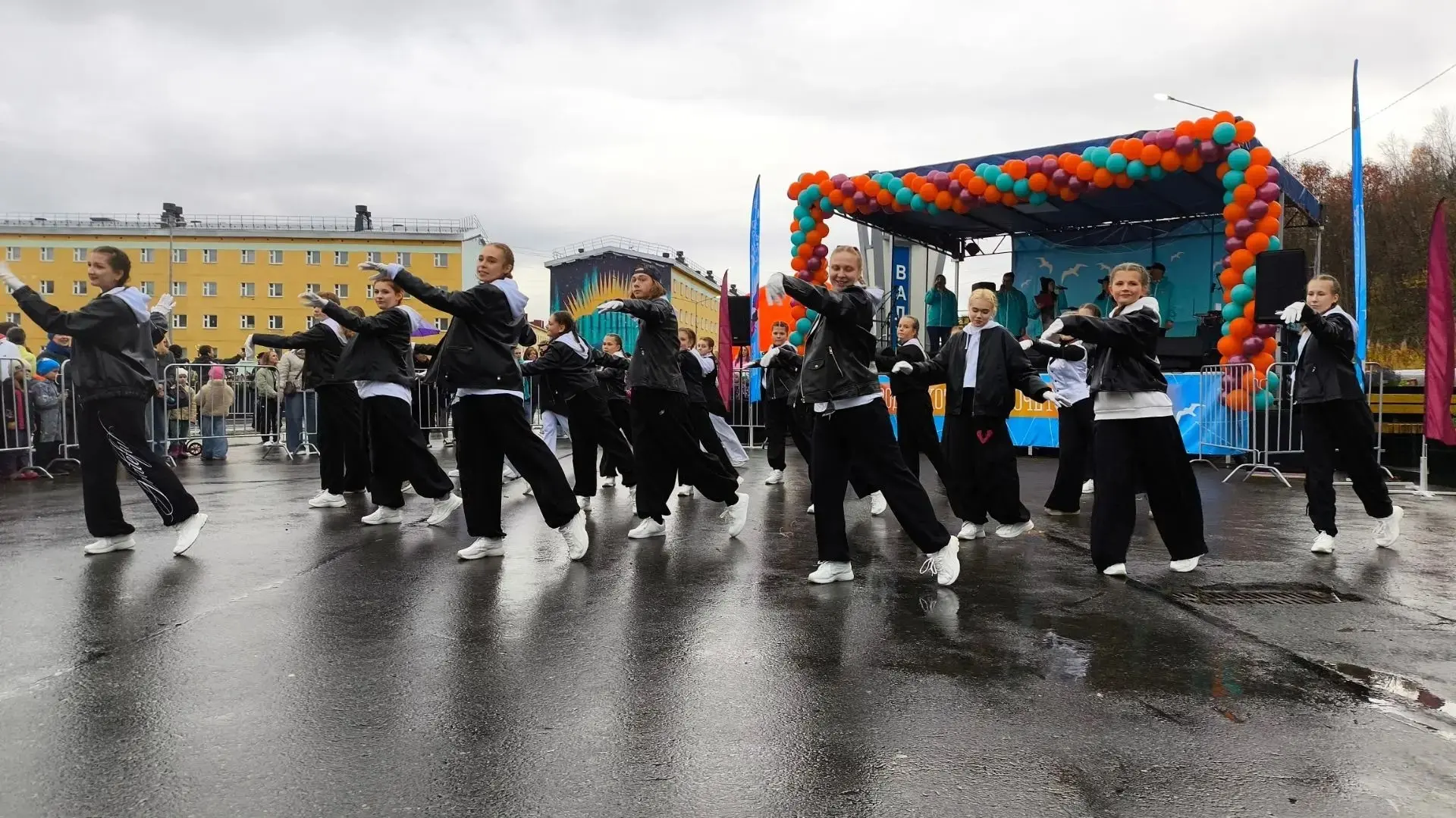 🎊День города официально занесён в список лучших выходных этого года!