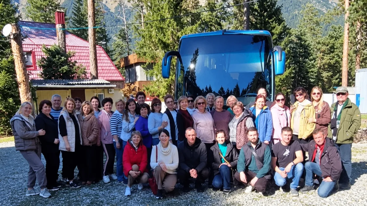 🏕️Коллектив СКИРО ПК и ПРО совершил поездку в Архыз