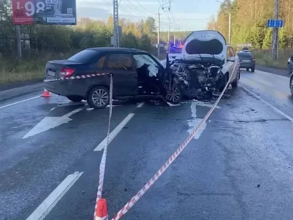 ❗18-летний водитель погиб в ДТП в Миассе, его пассажир и второй автомобилист получили т...