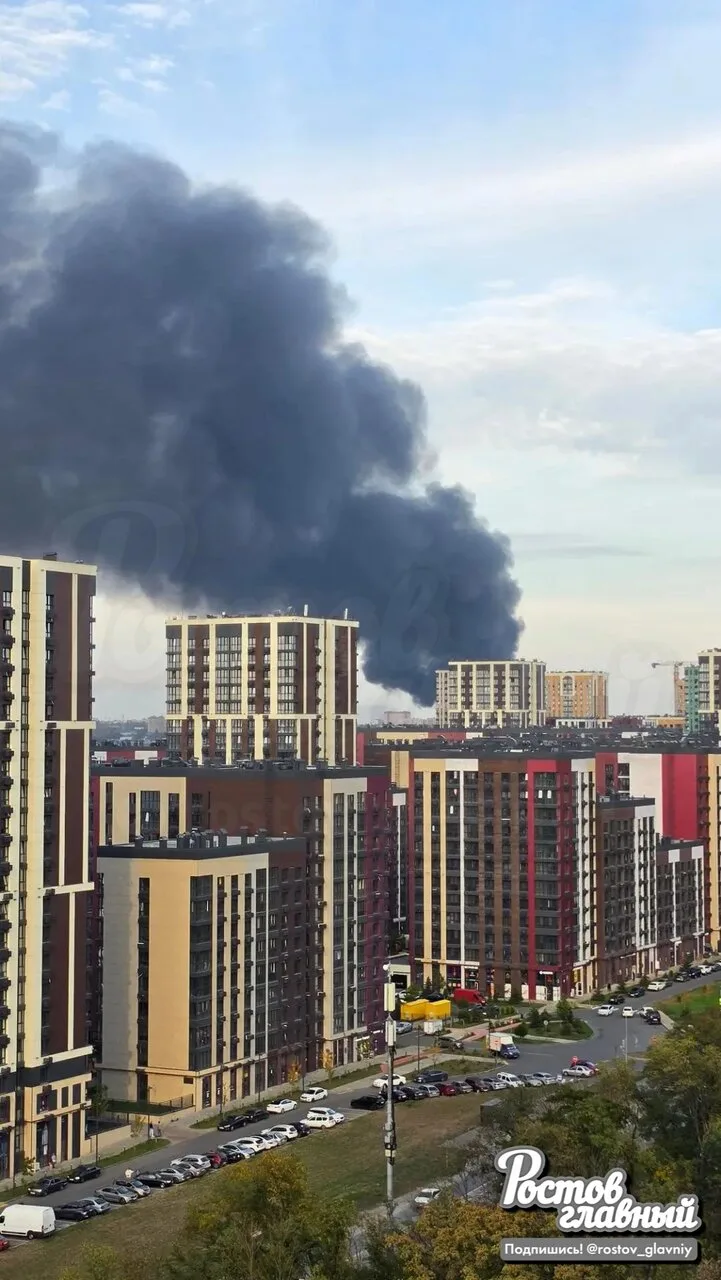 🔥 Пожар на складе в Аксае на Гагарина 19!