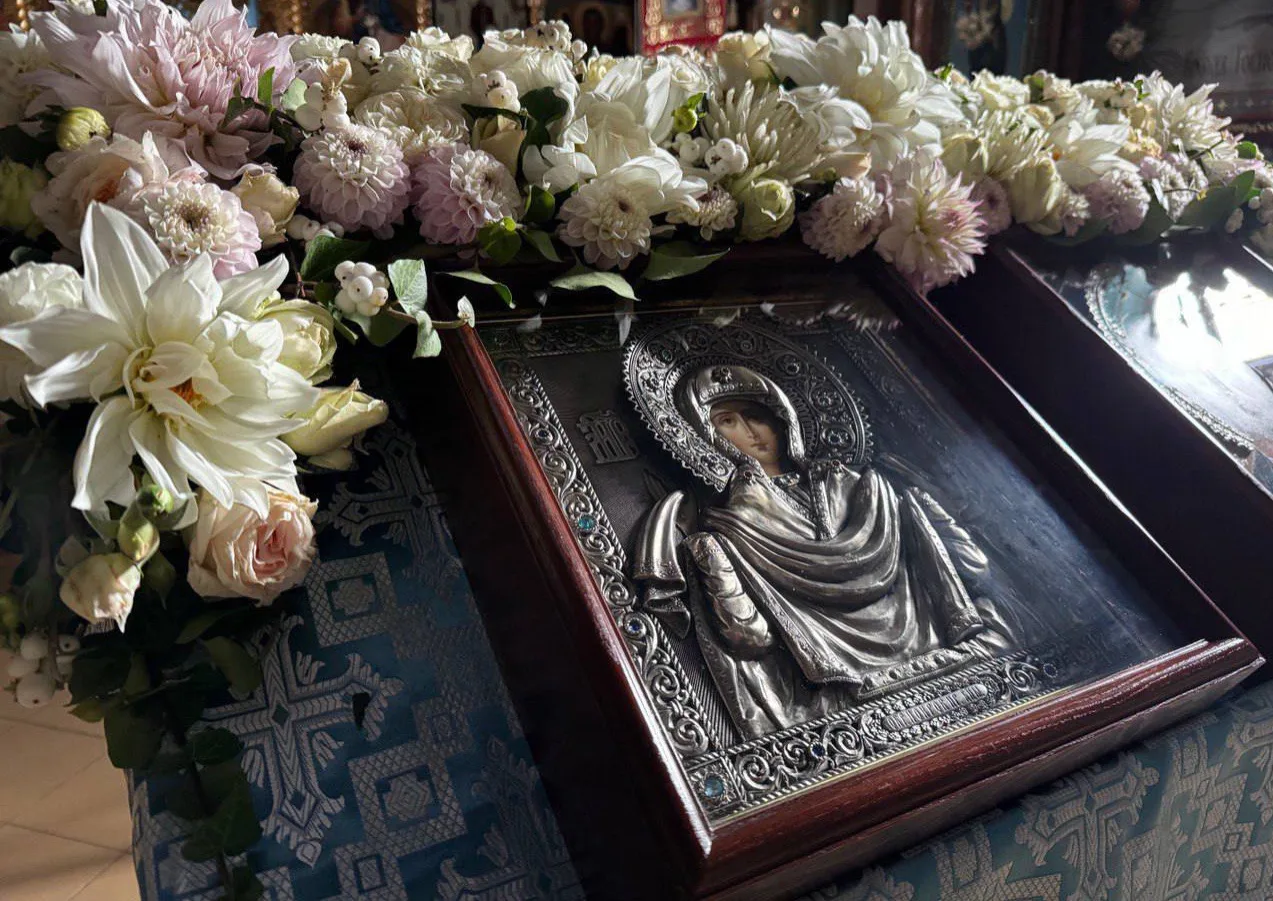 Православный мир встречает Покров Пресвятой Богородицы. Для предков этот христианский п...