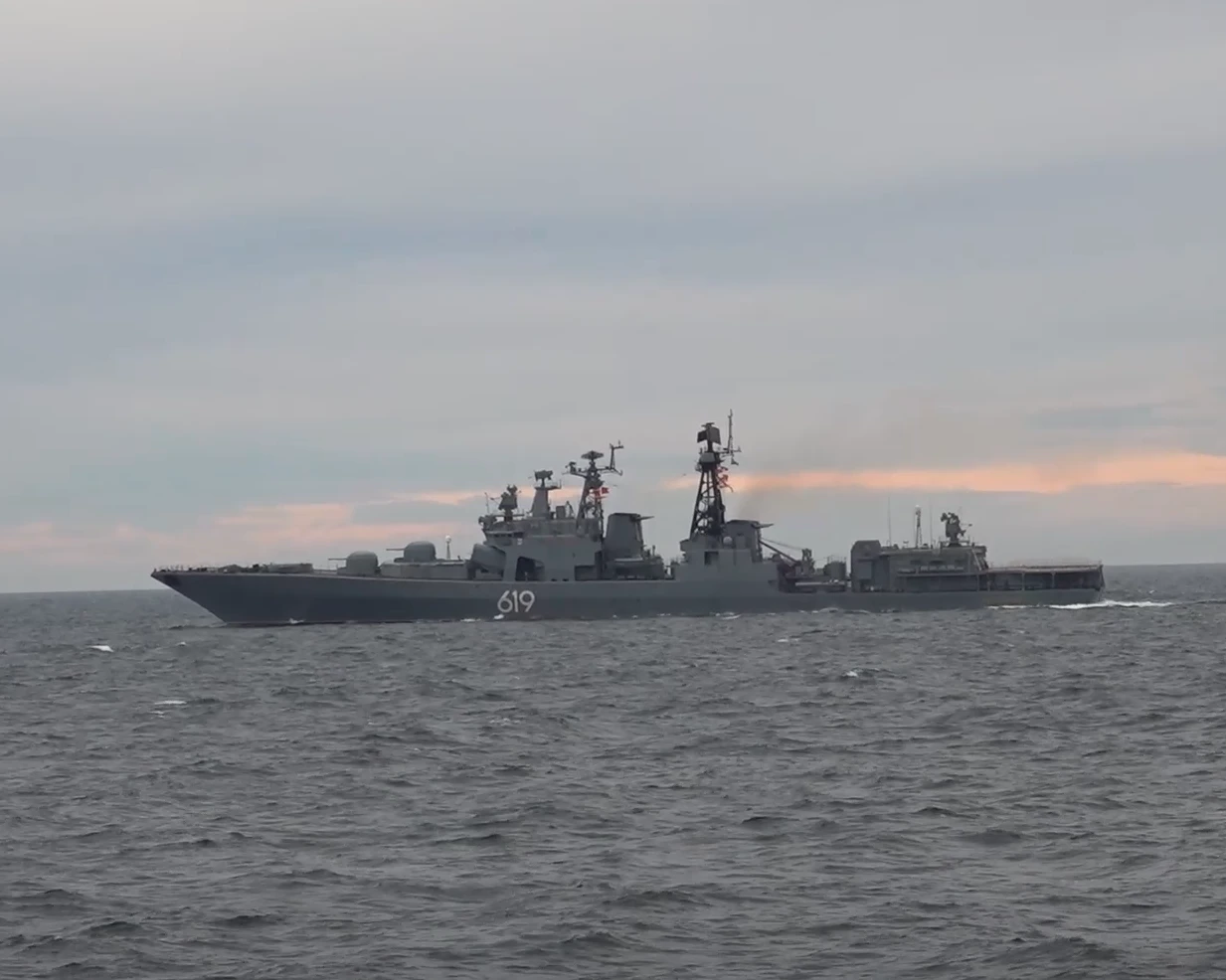 Противолодочные корабли Северного флота провели учение по предназначению в Баренцевом море