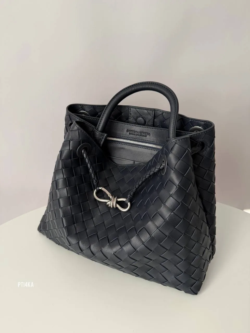 Темно синяя кожа 32 cm