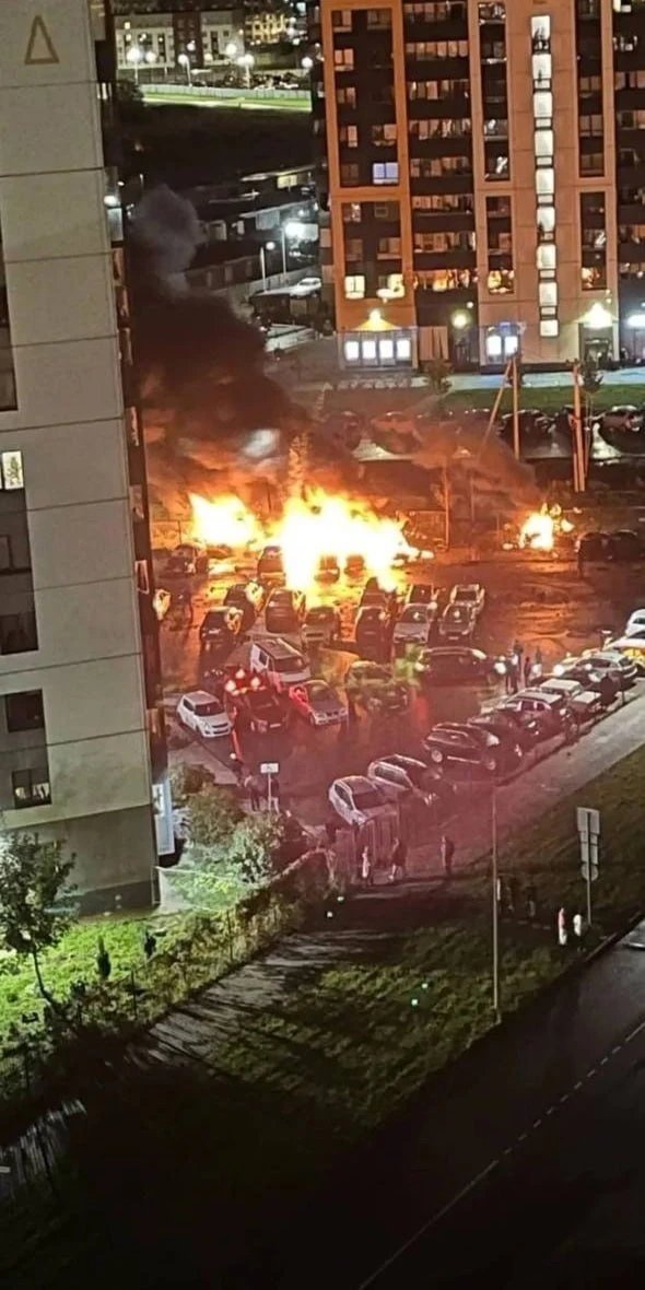 Один человек погиб, пять пострадали в результате атаки БПЛА на Санкт-Петербург, сообщил...