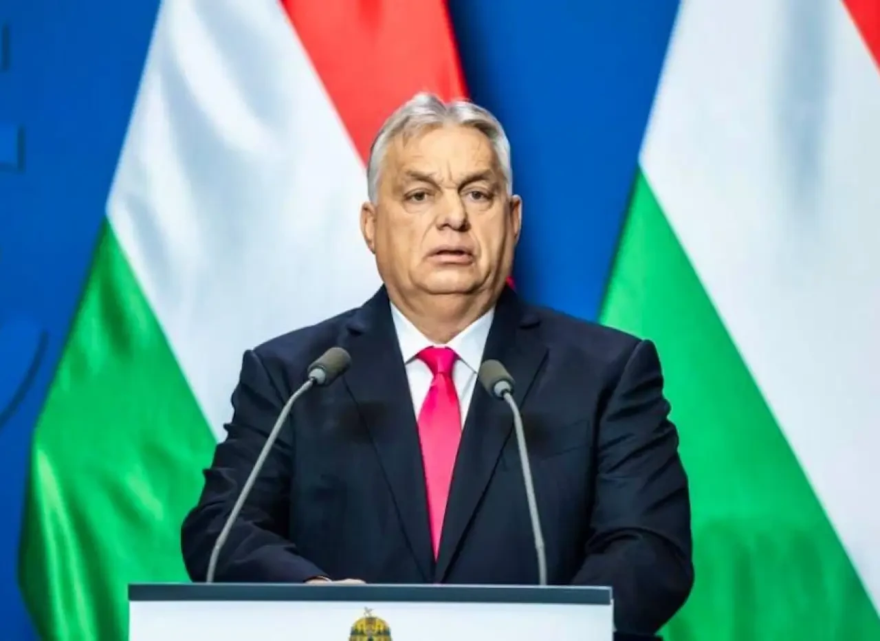 Орбан заявил об утрате Венгрией нейтралитета по Украине