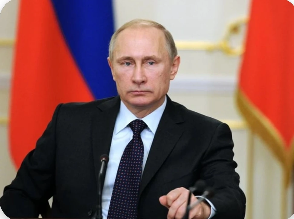 7 октября. День рождения Президента.