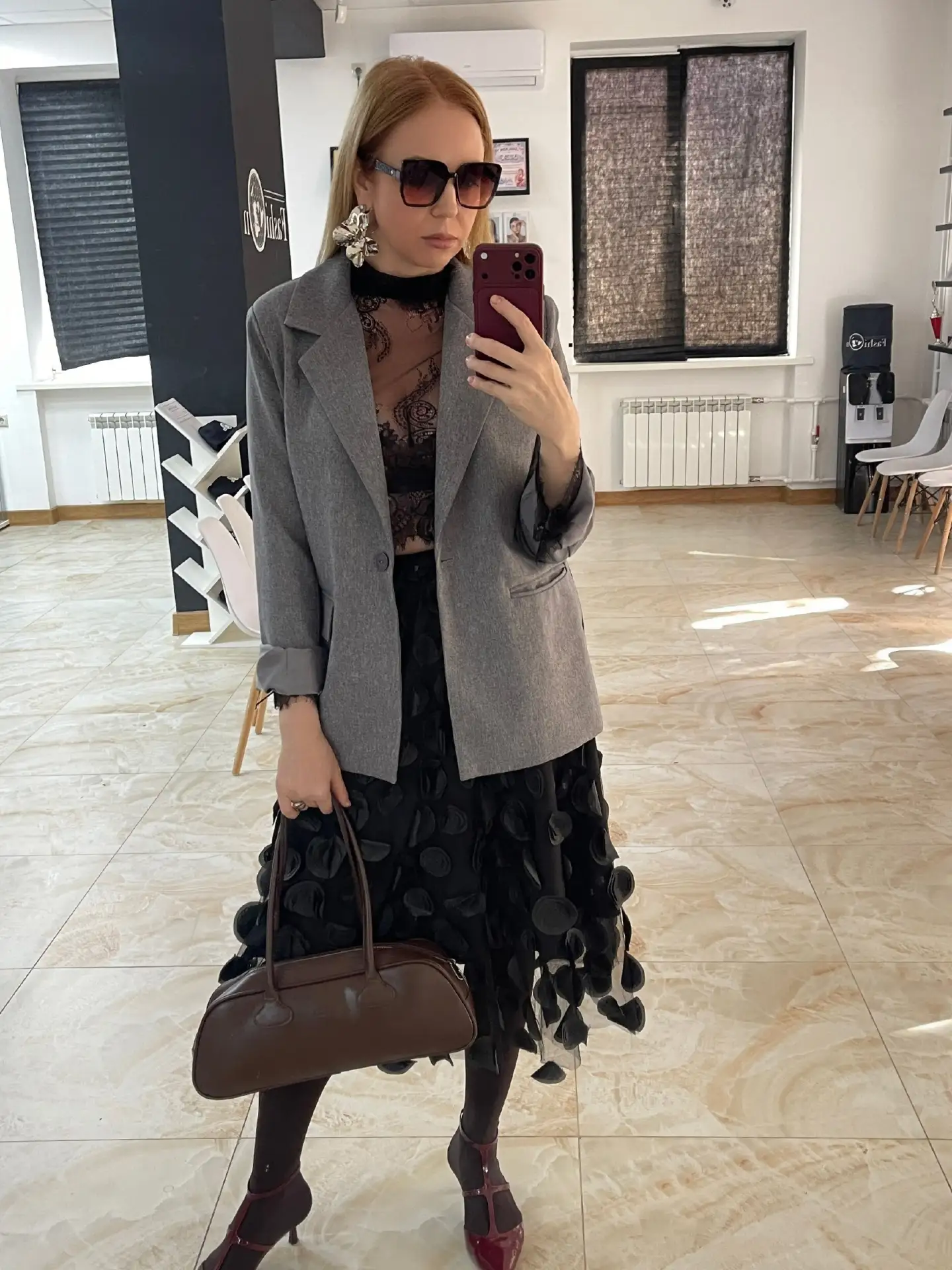 FASHION IS AN ATTITUDE. 🖤