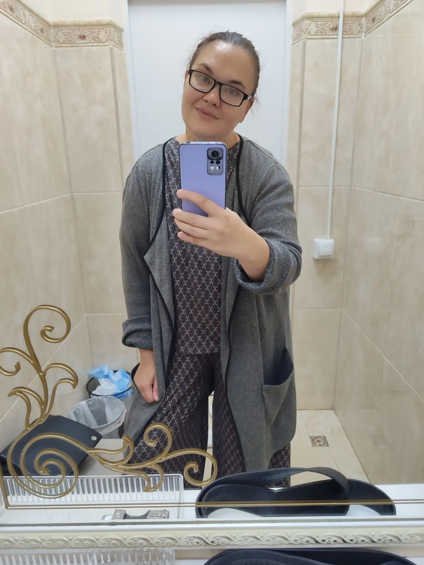 Так, девочки,конца света пока нет. Уже время 3й час. Только голова разболелась. По доро...